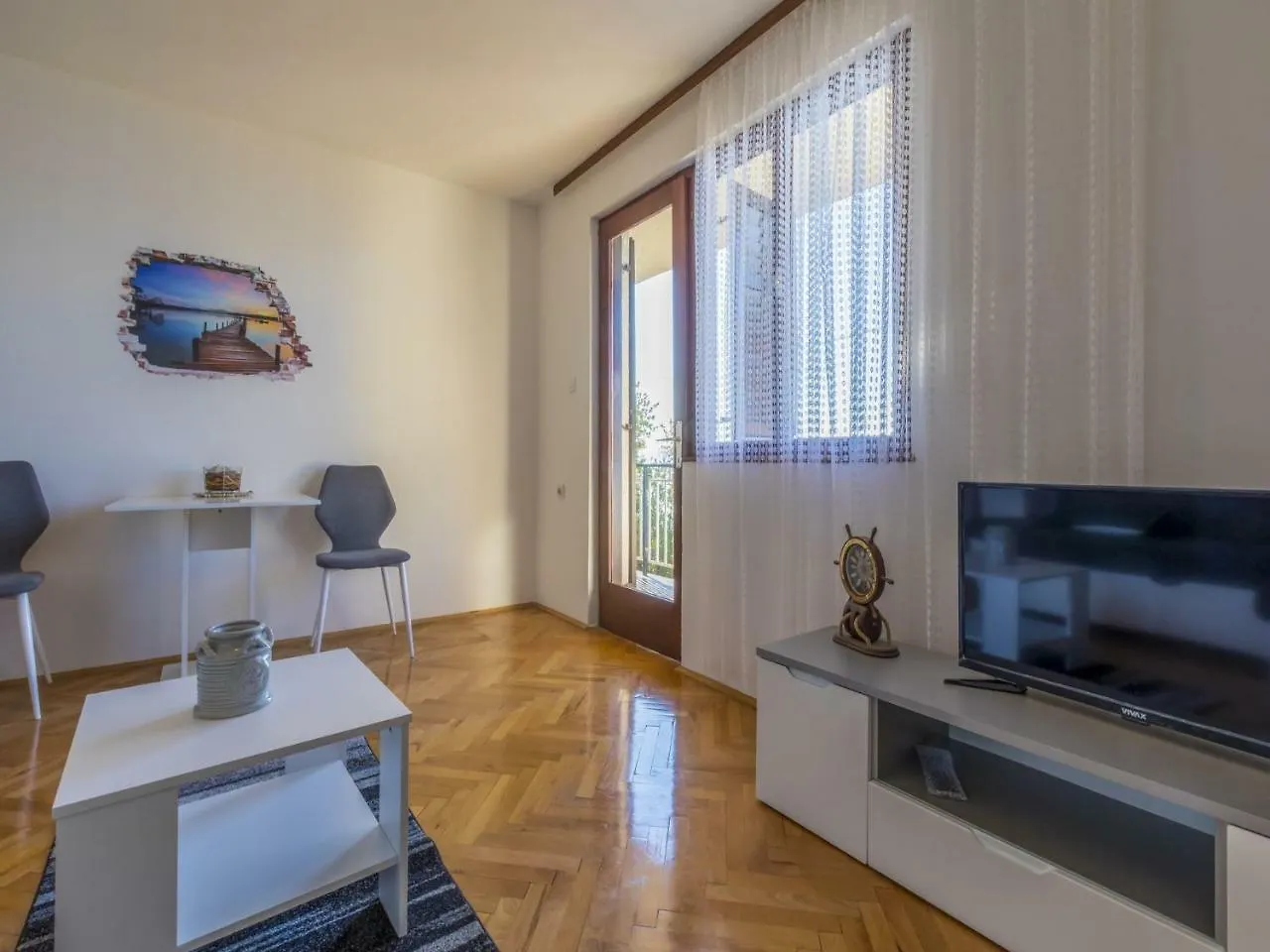 Apartments Meri Dramalj 0*,