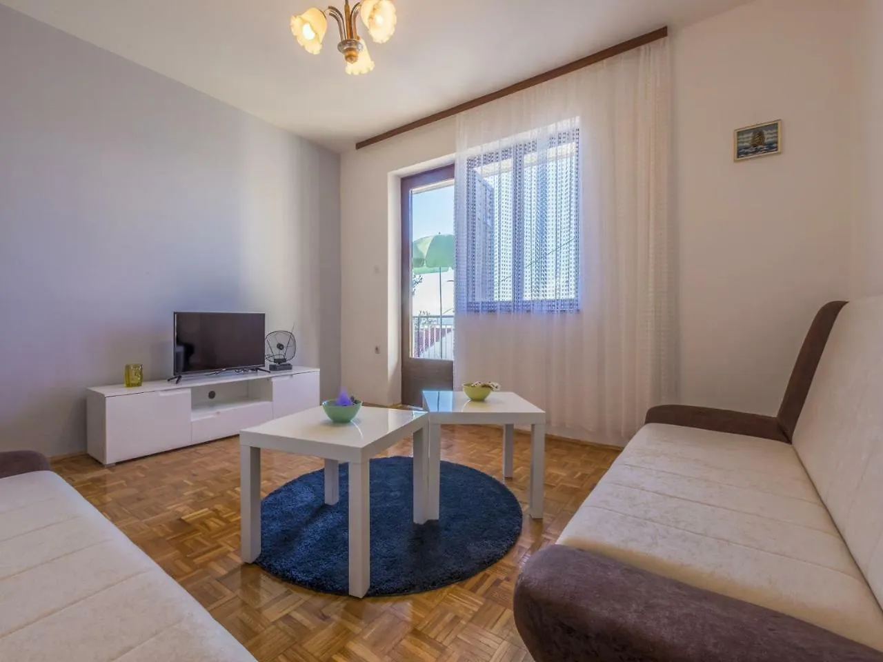 Apartments Meri Dramalj